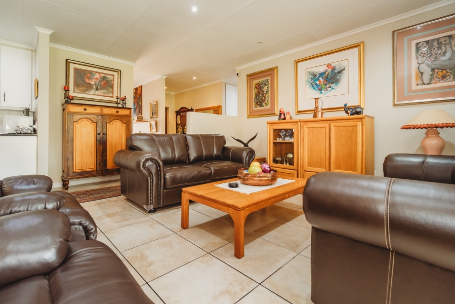 3 Bedroom Property for Sale in Heather Park Western Cape